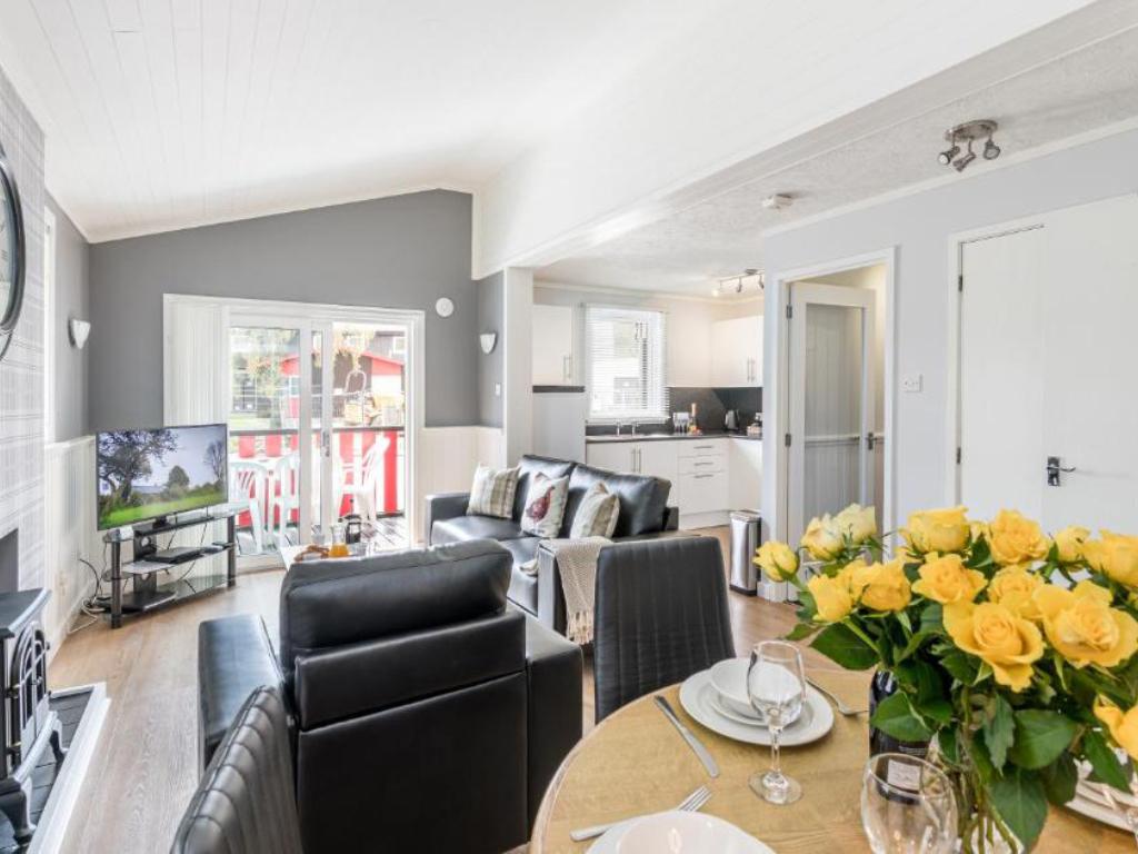 High Range Self-Catering Chalets